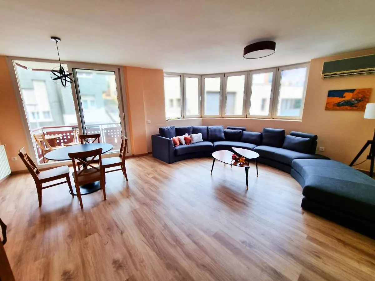 Central Mayor Apartment Blanes