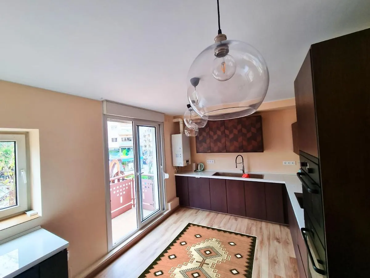Central Mayor Apartment Blanes