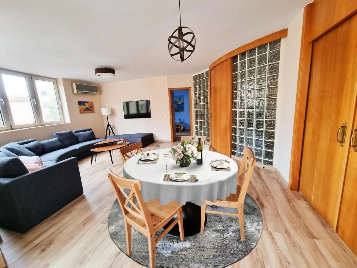 Central Mayor Apartment Blanes 0*,